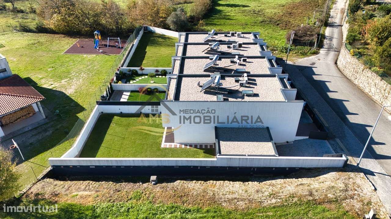 MORADIA T3 DE GAVETO A 3 MINUTOS DE FAFE - Grande imagem: 4/57