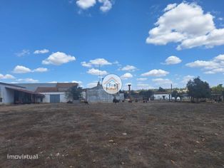 Terreno Urbano com Casas e Armazém e Terreno Rústico em Santa Luzia no - Grande imagem: 4/15