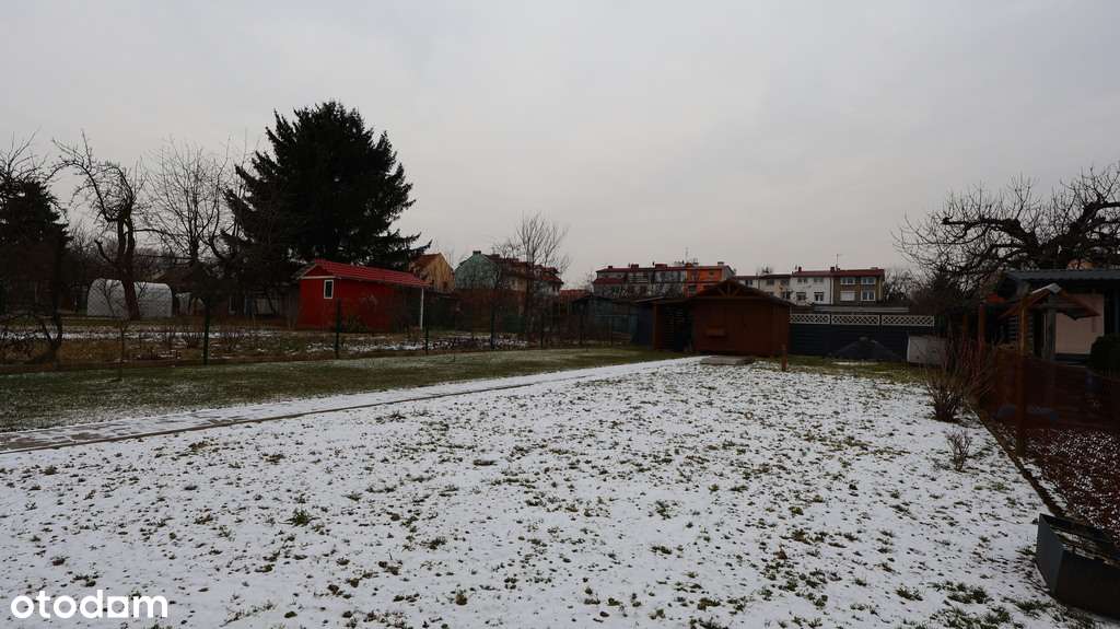 Działka ROD – 3,3 ara | domek | WC | media-3