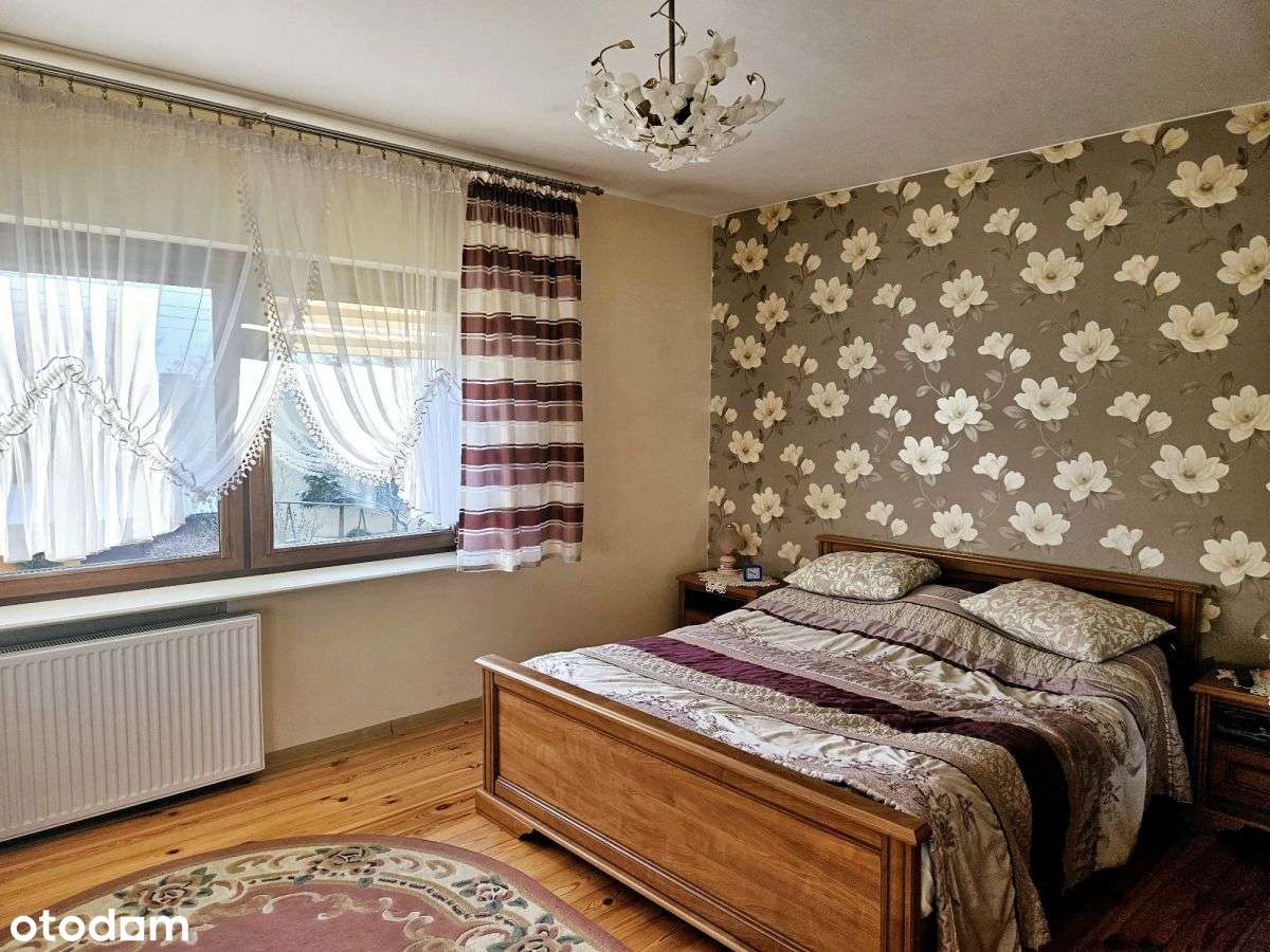 Przytulny dom w Aleksandrowie z fotowoltaiką.-7