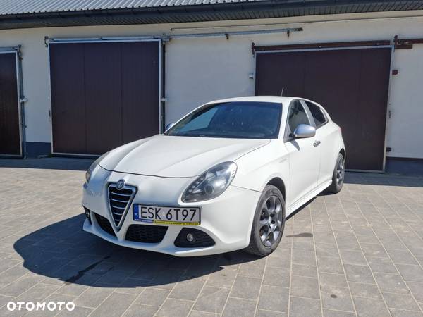 Alfa Romeo Giulietta 2.0 JTDM Distinctive - 6