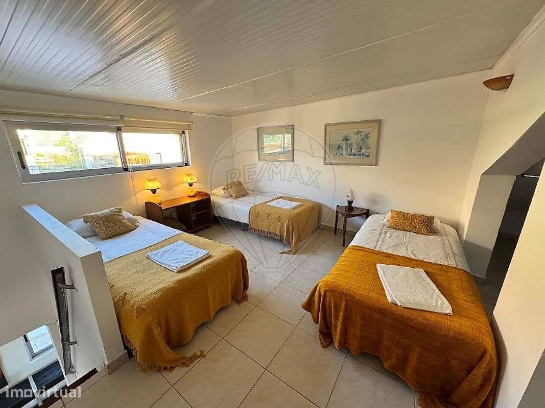 Moradia T5 para venda-7