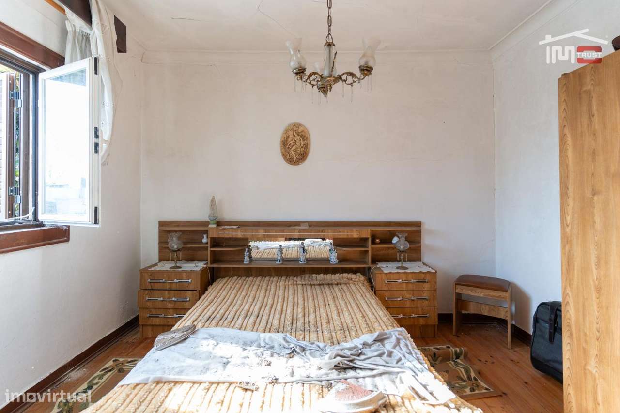 Moradia T4 com lareira e anexo inserida num terreno com 295 m2  PRE... - Grande imagem: 4/32