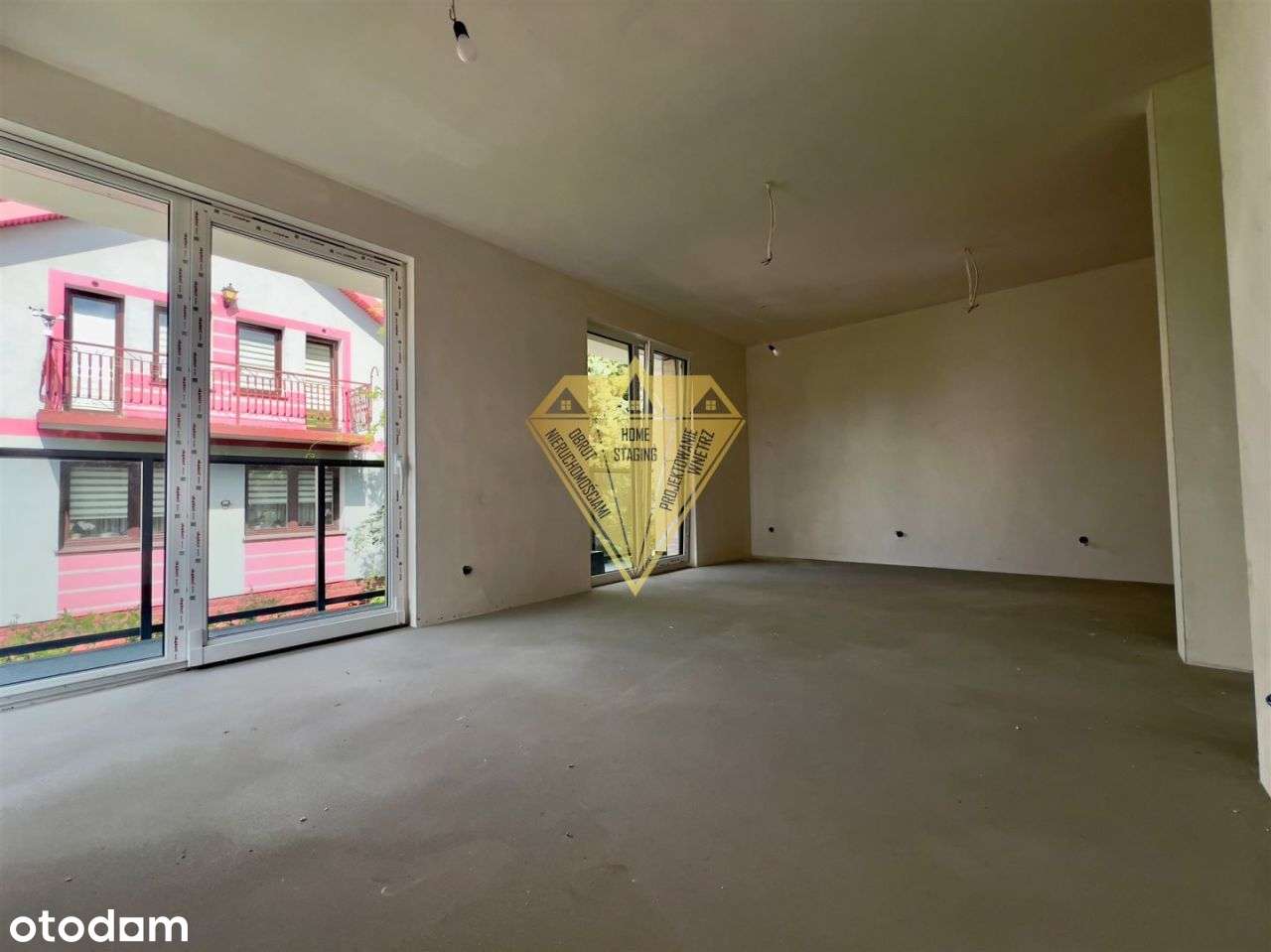 Apartament z 3 pokojami i 2 miejscami parkingowymi-4