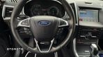 Ford S-Max - 12