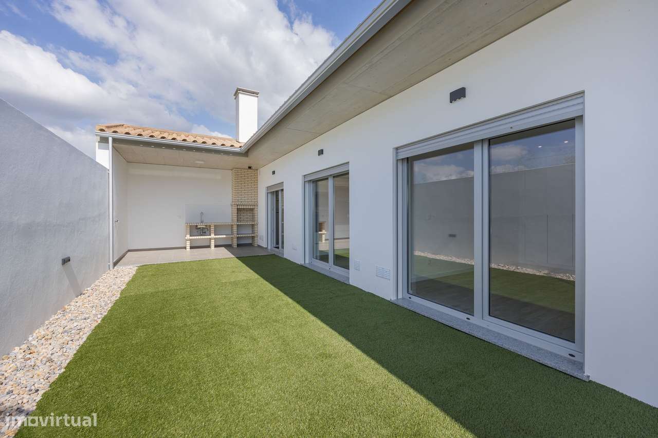 Moradia T3 Nova || Boavista || Leiria-46