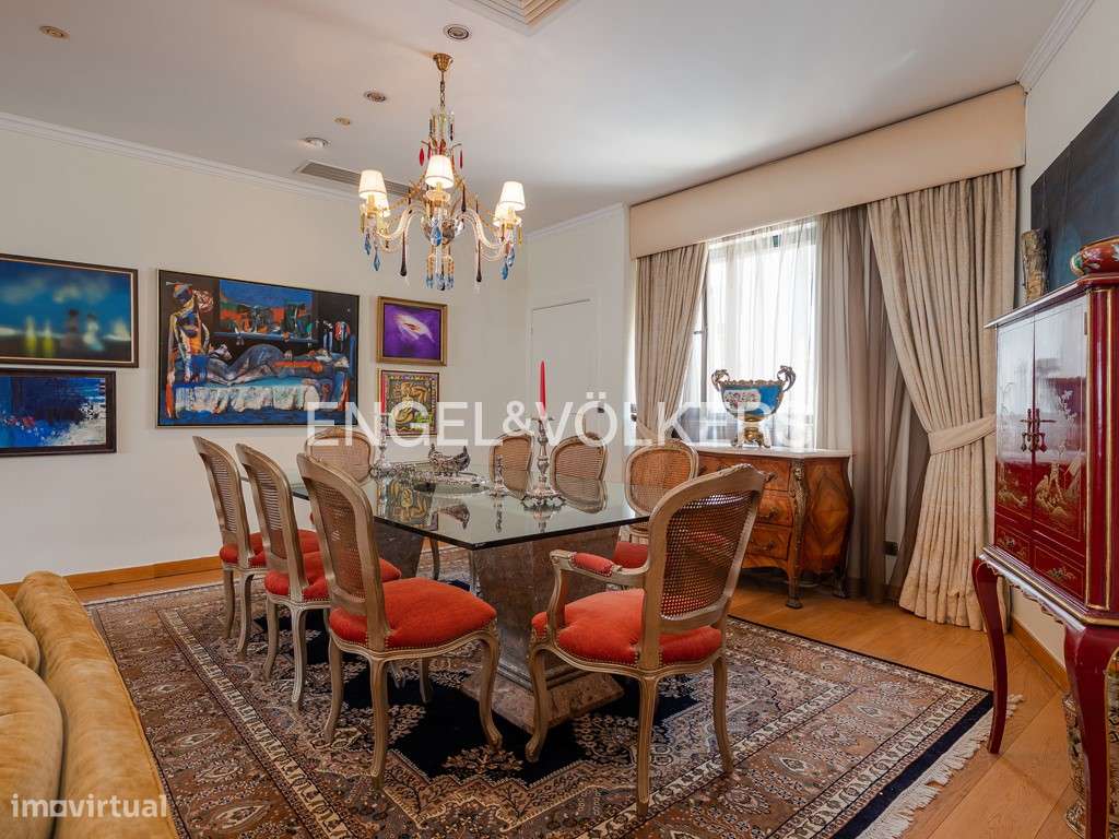 Apartamento com 7 assoalhadas em Entrecampos - Grande imagem: 4/42