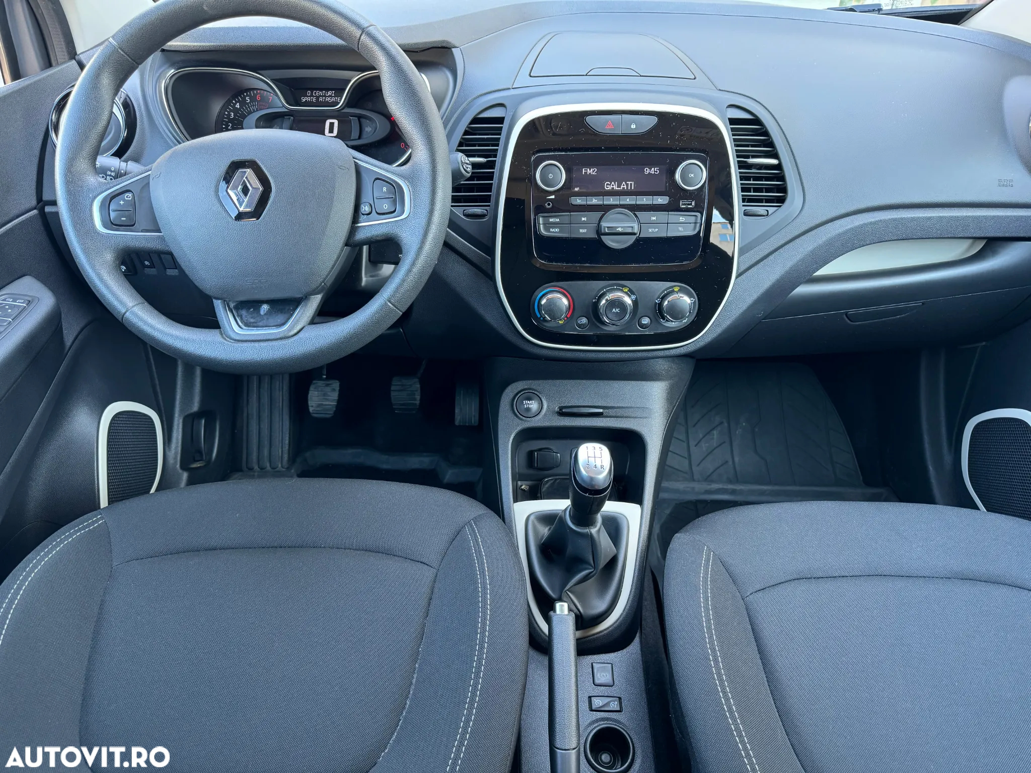 Renault Captur TCe Life - 10