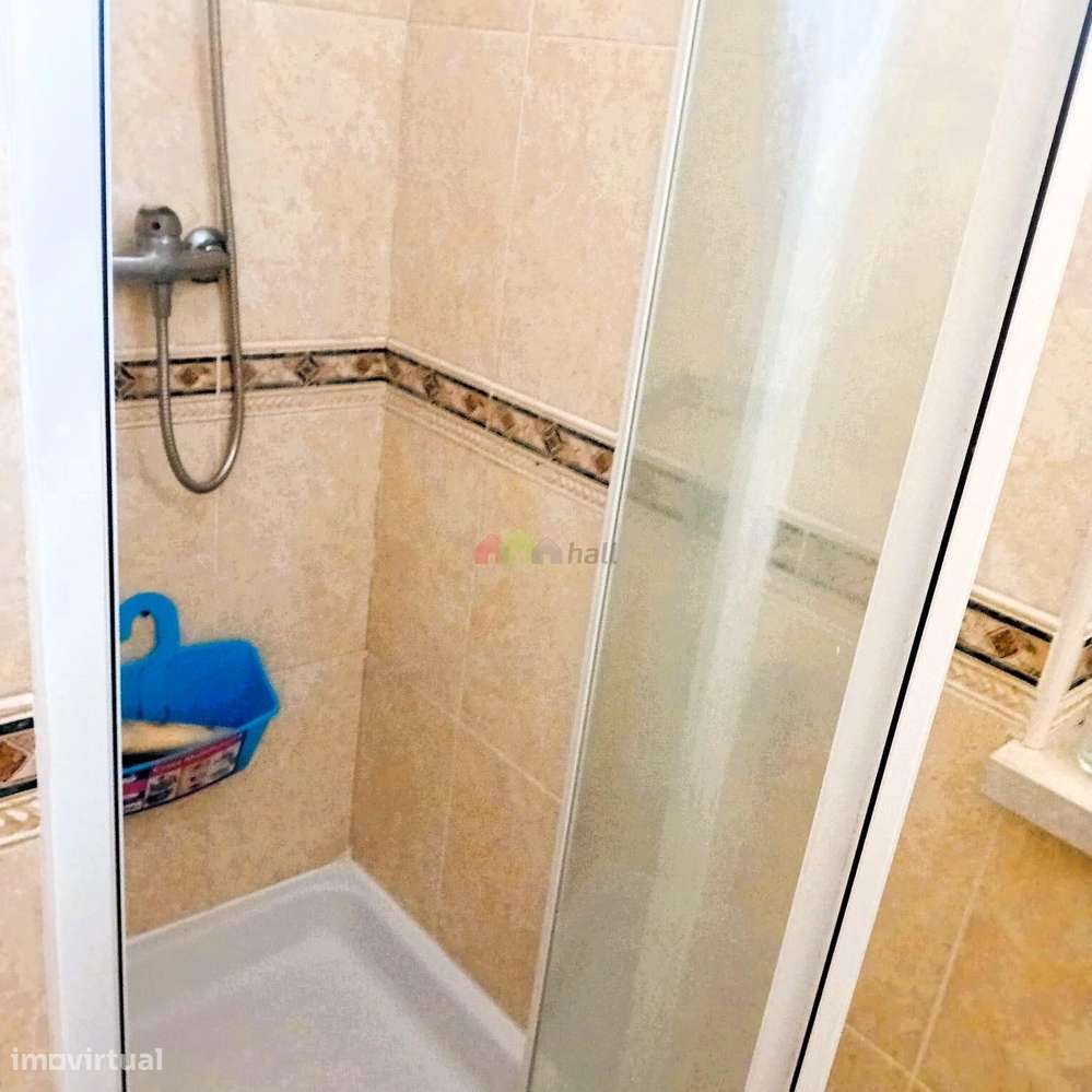 Apartamento T3 com varandas e arrecadação em Alcochete-11