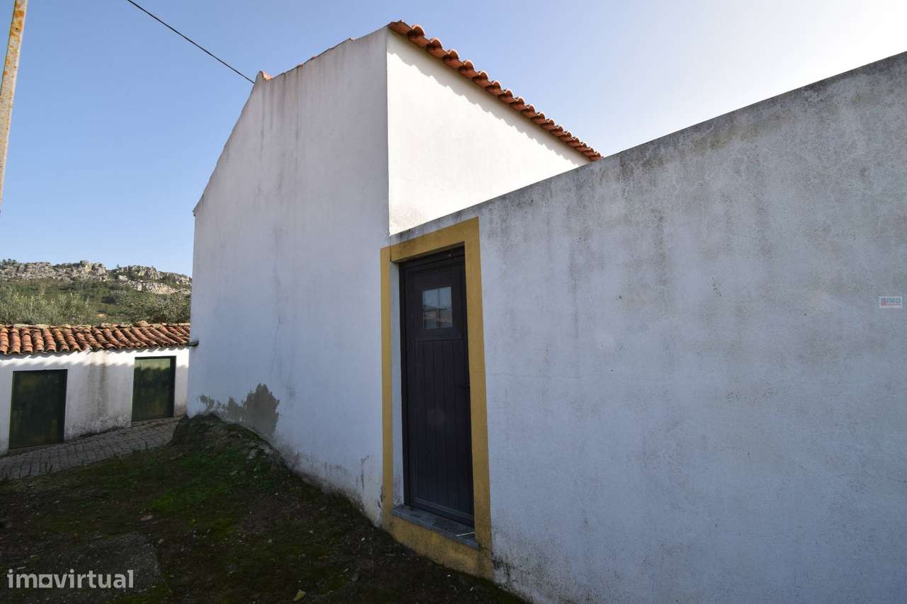 Moradia p/ Recuperar - Vila Ruivas - Grande imagem: 5/11