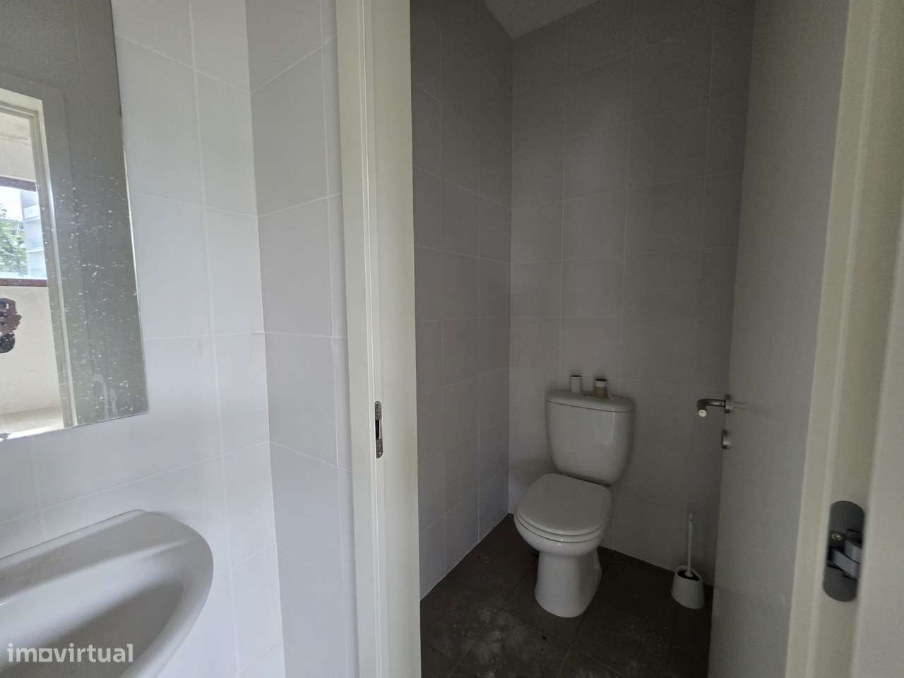 Espaço Comercial – Águas Santas, Maia-10