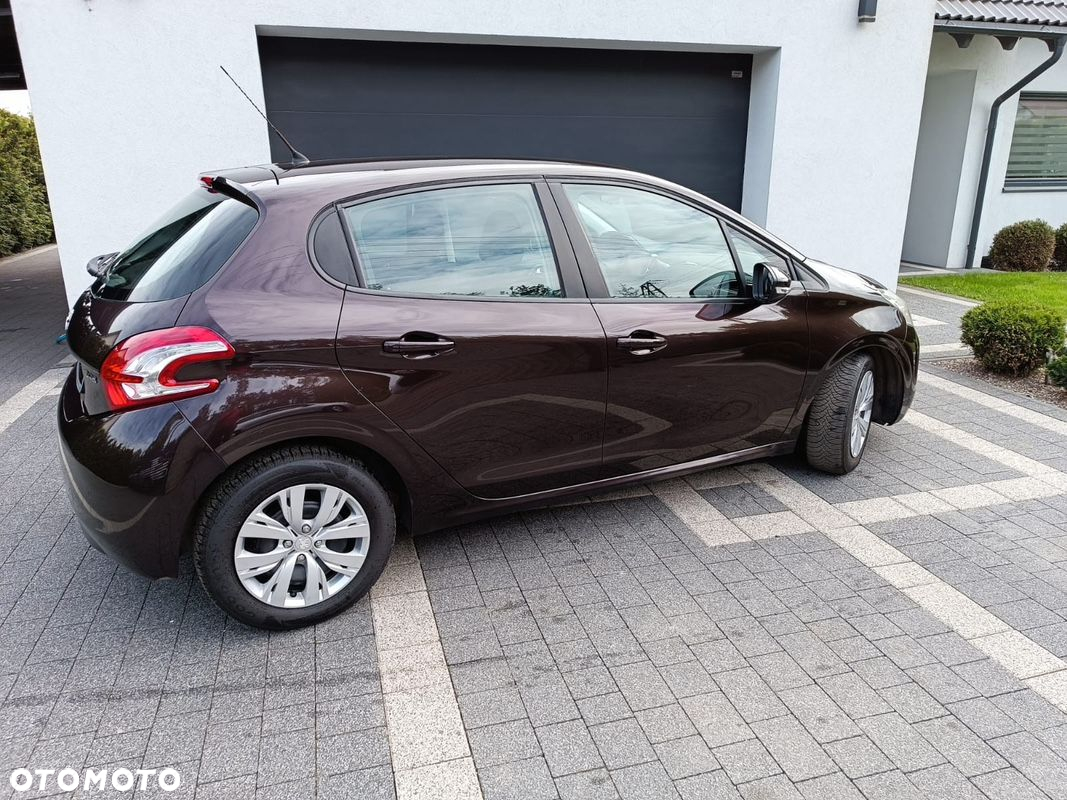 Peugeot 208 1.4 VTi Active - 11