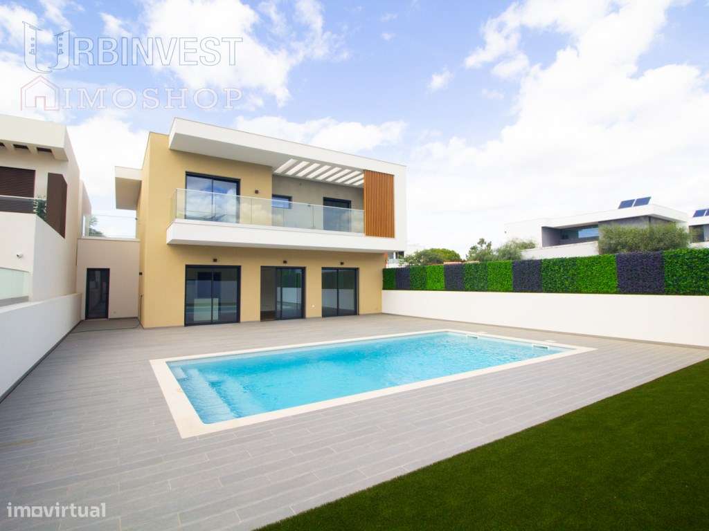 Moradia T4 a curta distância da praia do Almargem, em Quarteira, Al... - Grande imagem: 2/46