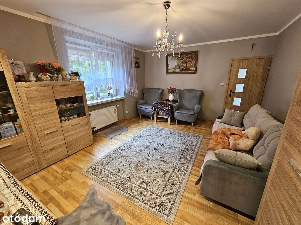 Rozkładowe, ustawne i jasne mieszkanie.-11