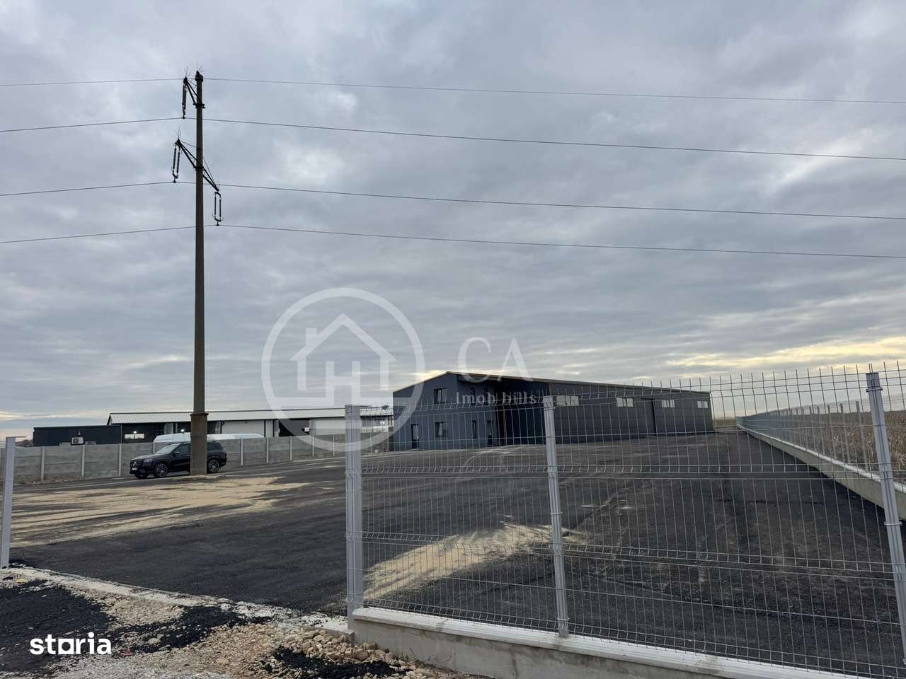 Hala de inchiriat, situata la intrare in Livada, Bihor - Imagine principală: 4/12