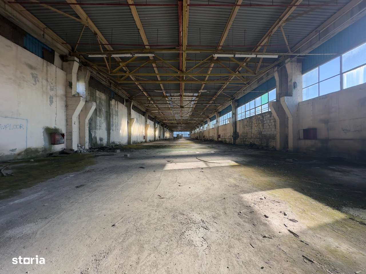 Hala de la 1000mp la 8372mp, zona Vama Iasi - Fortus - Imagine principală: 5/11