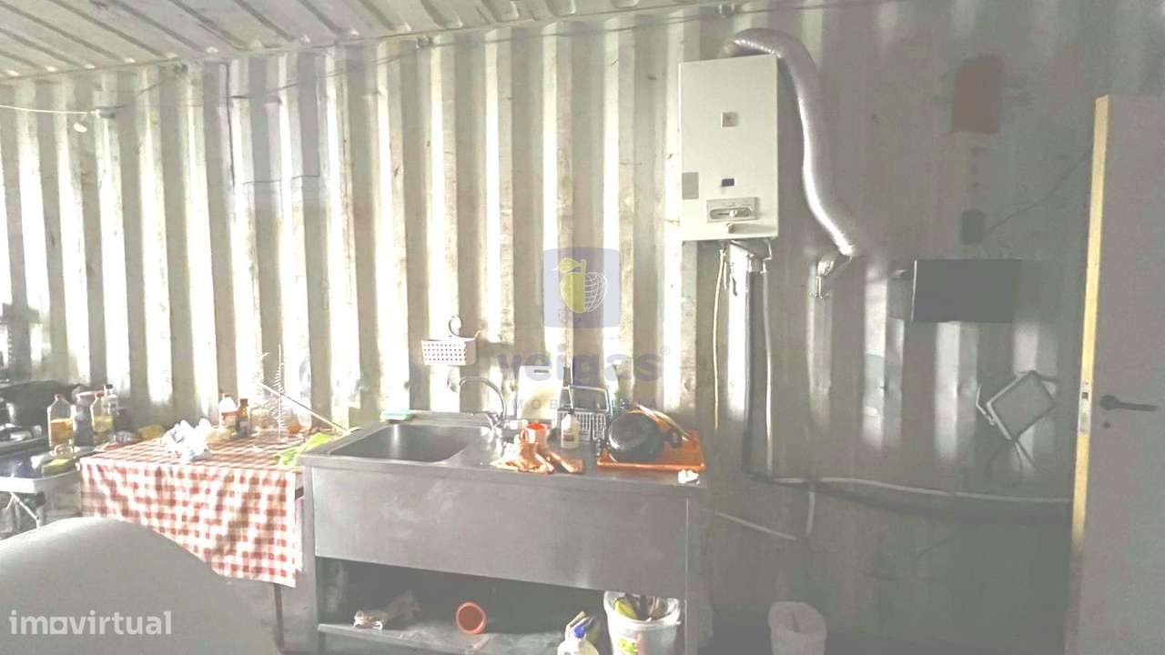 Lote de terreno  com 190m2 com 3 contentores para remodelaçao de habit - Grande imagem: 4/10