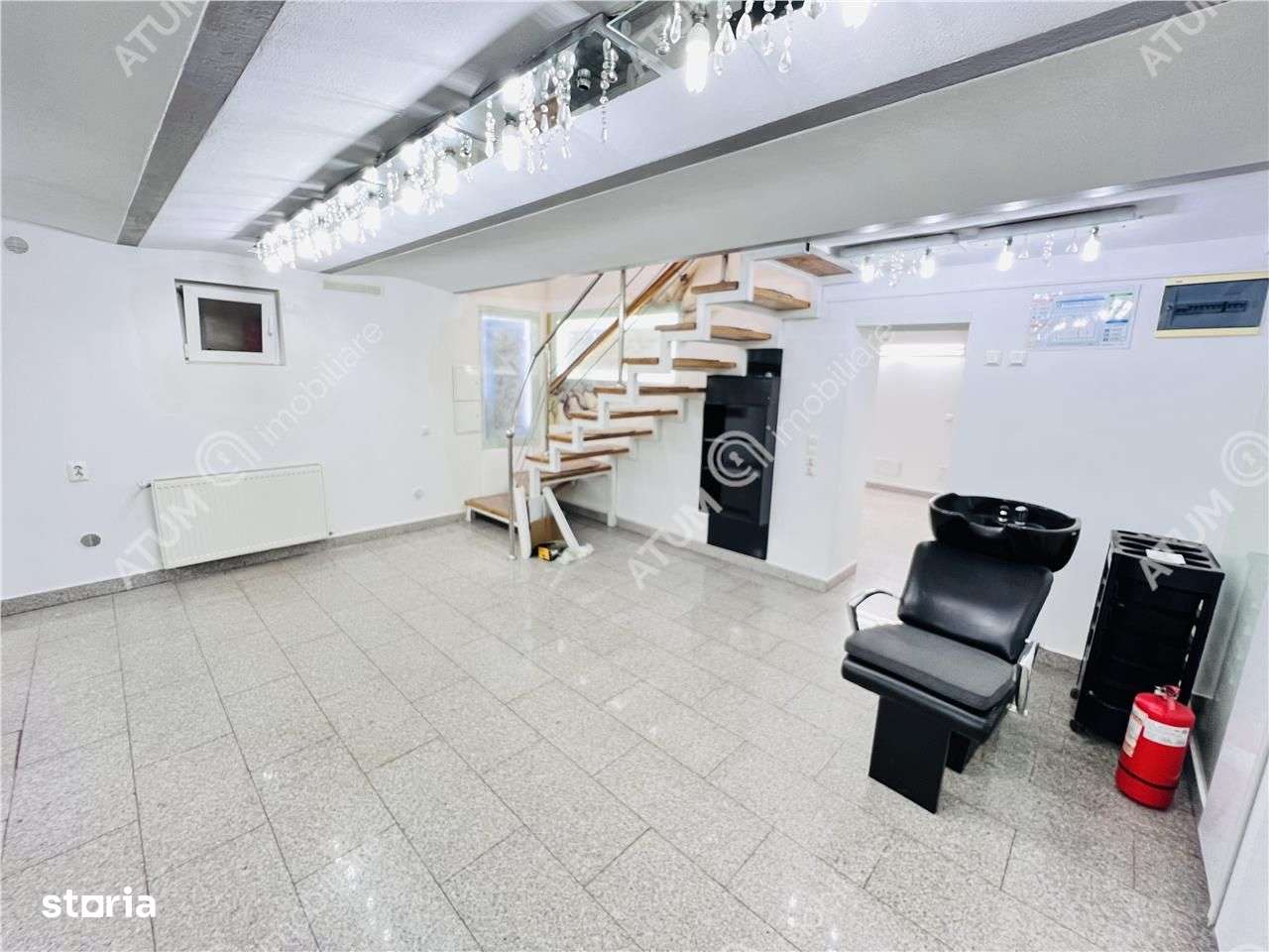 Spatiu comercial de 107 mp utili zona ultracentrala din Sibiu - Imagine principală: 4/20