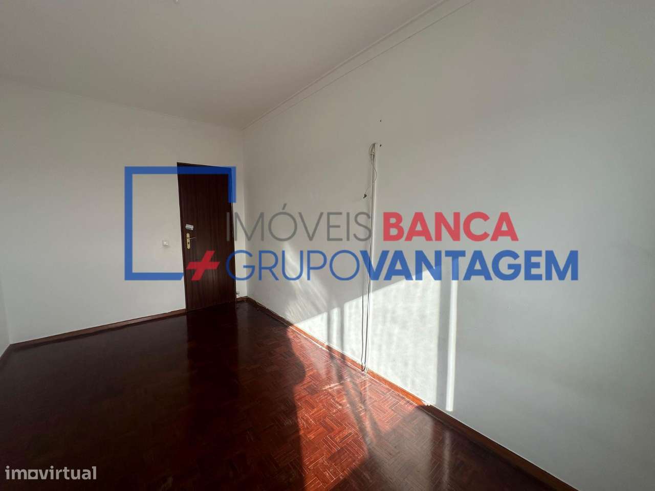 T2 NO SEIXAL , AMORA - Grande imagem: 5/15