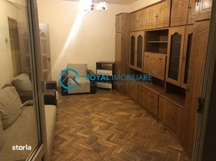 Royal Imobiliare - Vanzare apartament 3 camere, zona Marasesti