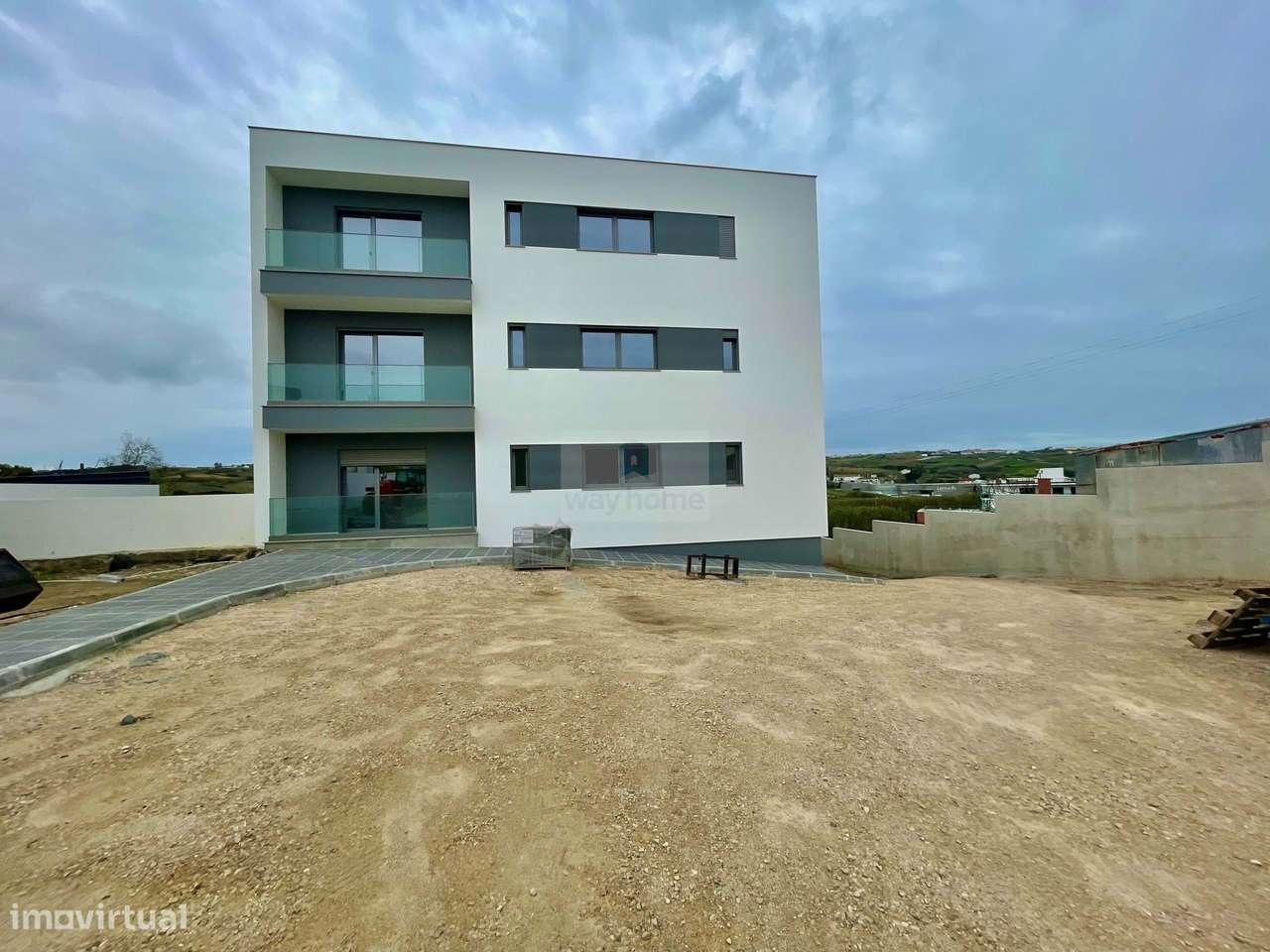 Apartamento T3 | Construção contemporânea | Lourinhã-23