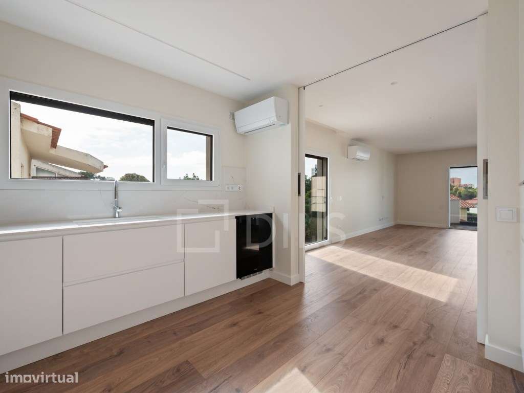 Apartamento T3 novo, com box para 2 carros, no centro de Cascais - Grande imagem: 4/18