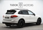 Porsche Cayenne Turbo V8 4.8L Aut. - 4