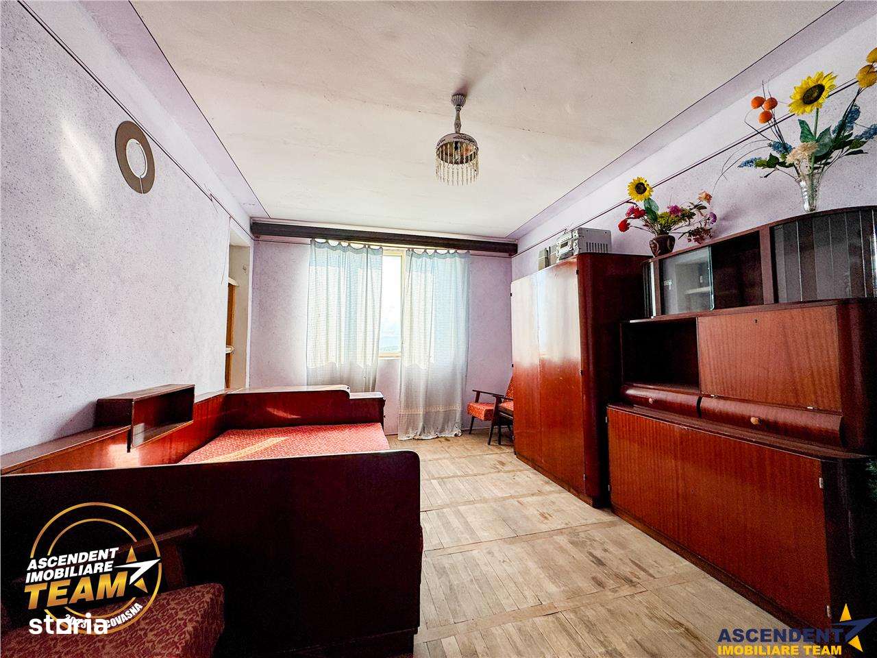 FILM! Apartament 2 camere,decomandat,cu garaj,1.400 mp teren,Let,Covas - Imagine principală: 2/15