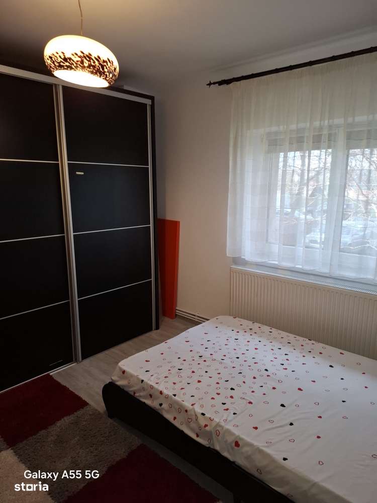 Apartament 4 camere decomandat, Craiter, suprafata 83 mp, 2 bai, beci.-12