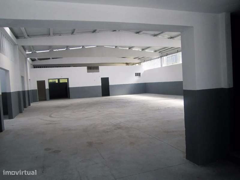 Arrendar Pavilhões na Vila de Cucujães, Oliveira de Azeméis - Grande imagem: 4/16