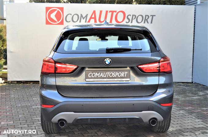 BMW X1 xDrive20i AT - 5