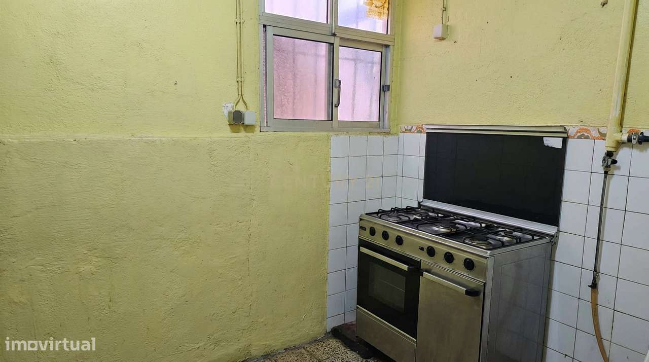 Moradia Térrea T3 – Oportunidade de remodelar ao seu gosto em Setúbal - Grande imagem: 5/25