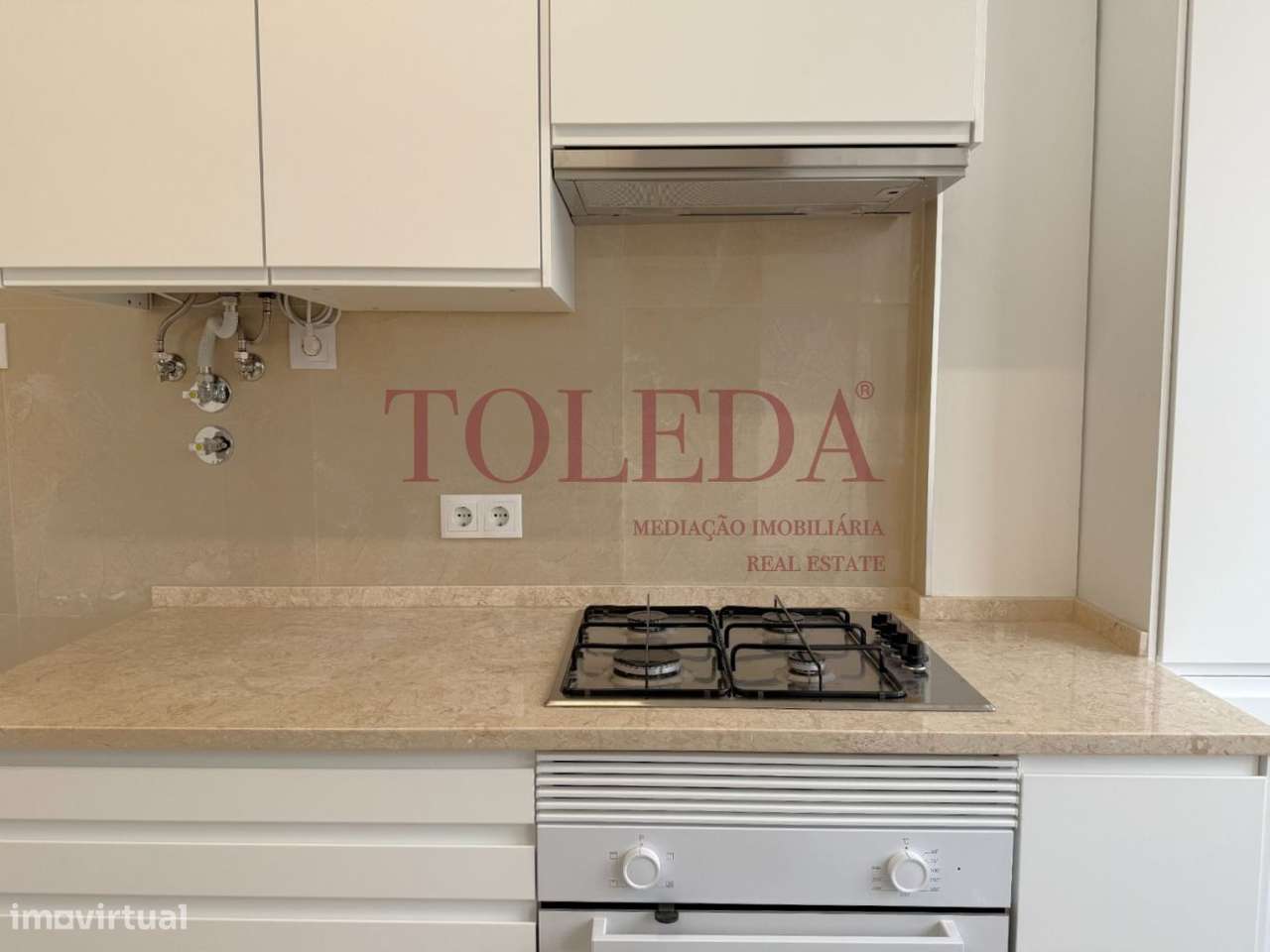 Apartamento T3 Totalmente Renovado em Águas Livres - Grande imagem: 4/17