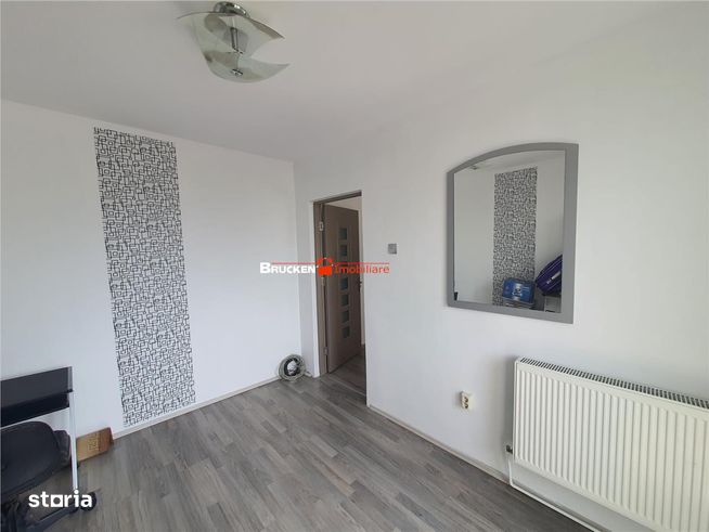 Apartament cu 2 camere de vanzare-2