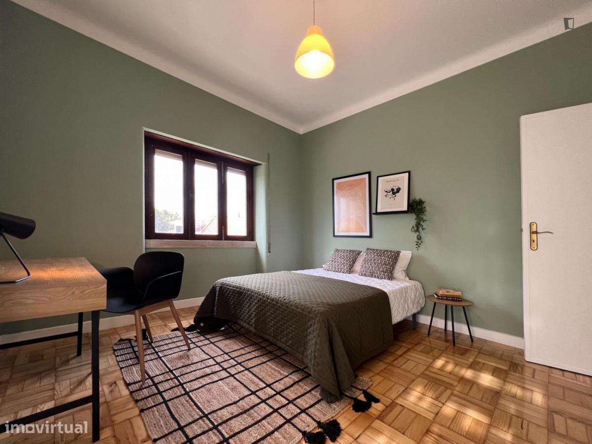 Quarto - localizado em Cidral Coimbra - Grande imagem: 4/10