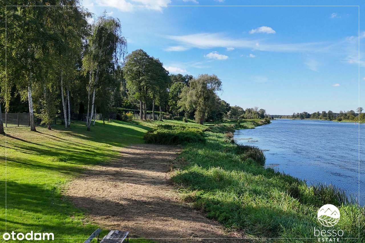 80 KM OD PAŁACU KULTURY. Posesja z bezpośrednim dostępem do rzeki.-6