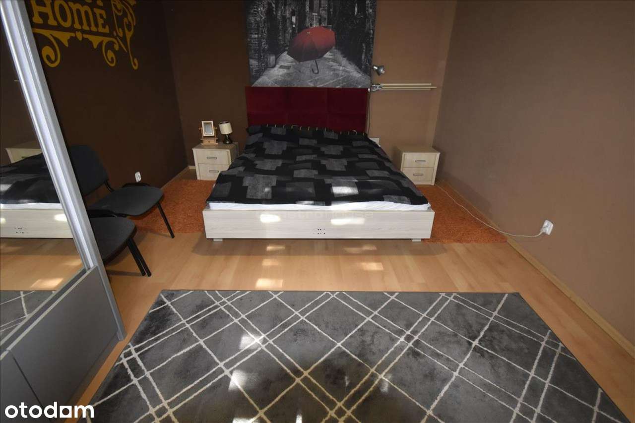 Przestronne mieszkanie z kominkiem_Własne wejście.-5