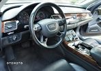 Audi A8 4.2 TDI DPF (clean diesel) quattro tiptronic - 17