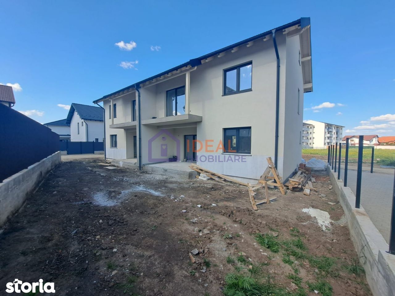 Casa Tip Duplex cu 4 camere in Zona Lidl Selimbar - Comision 0%