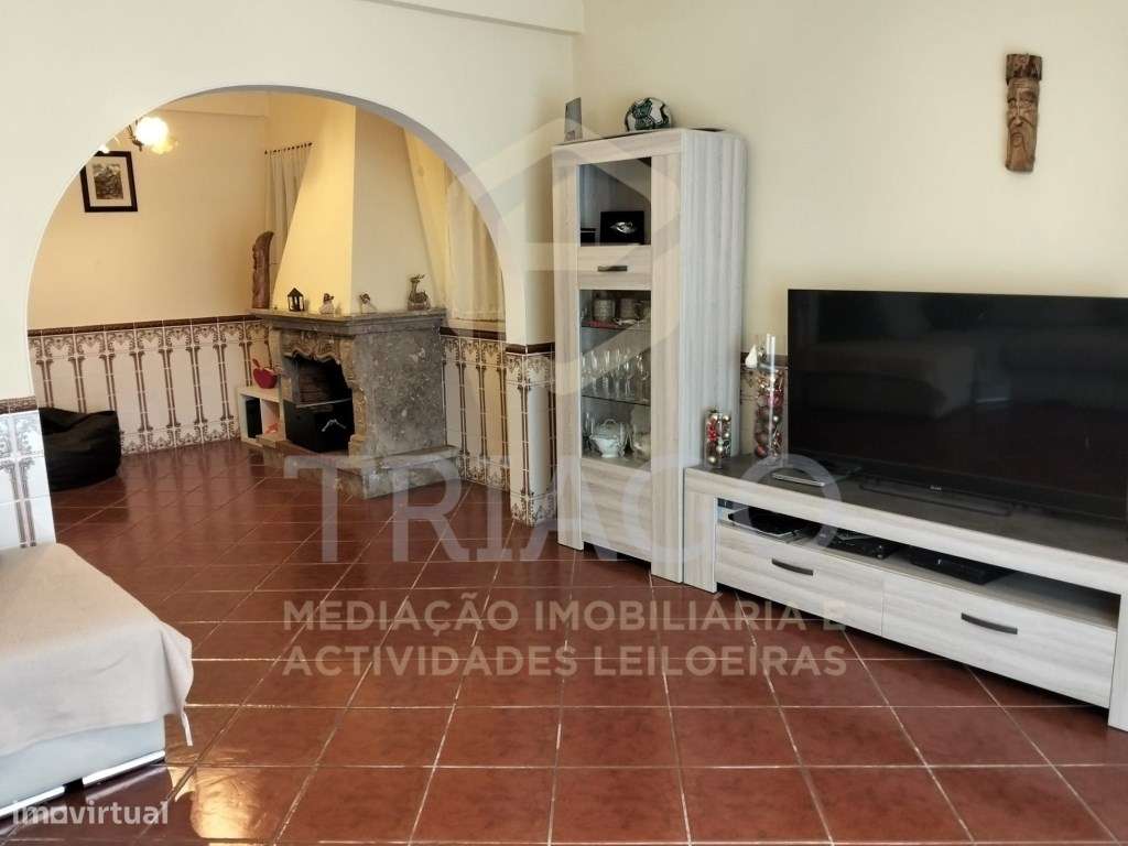 Moradia T4 com Garagem-7