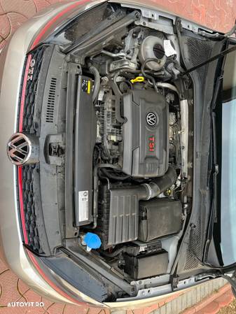 Volkswagen Golf 2.0 TSI BMT DSG GTI - 8