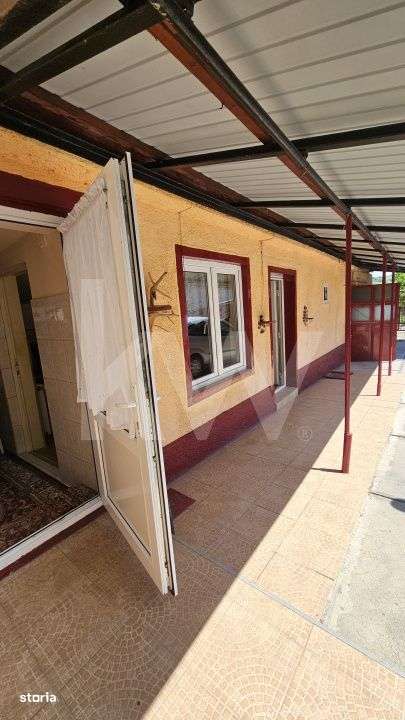 Casa cu poveste si potential – locul perfect pentru un nou inceput i - Imagine principală: 4/19