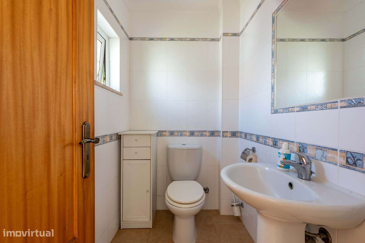 Espaçosa casa geminada de 3 quartos no Golf Santo António Resort, Bude-10