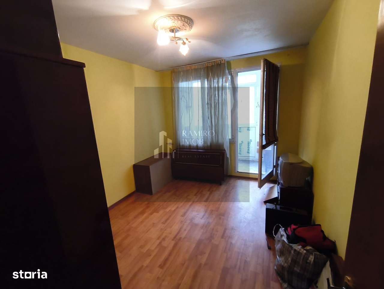 Apartament 3 camere | Zona 1 Decembrie 1918 / Titan.