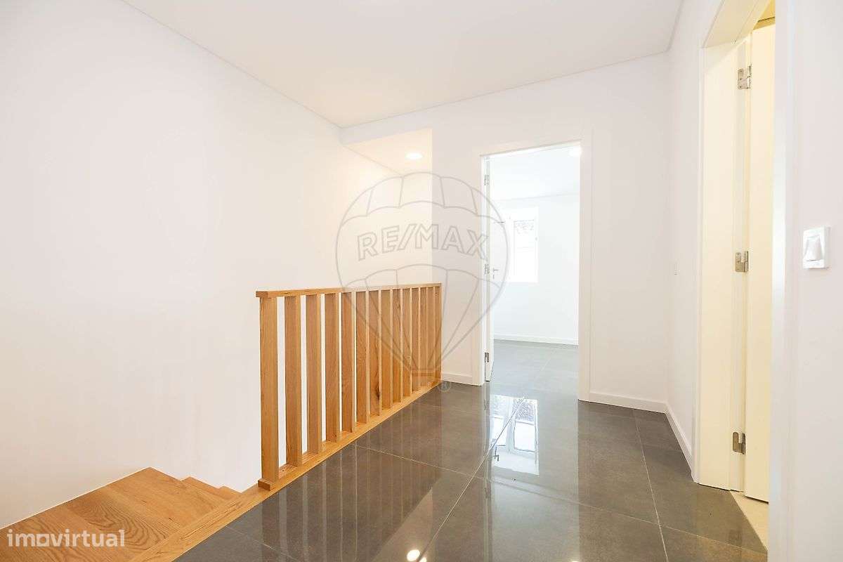 Moradia T2 para venda-23