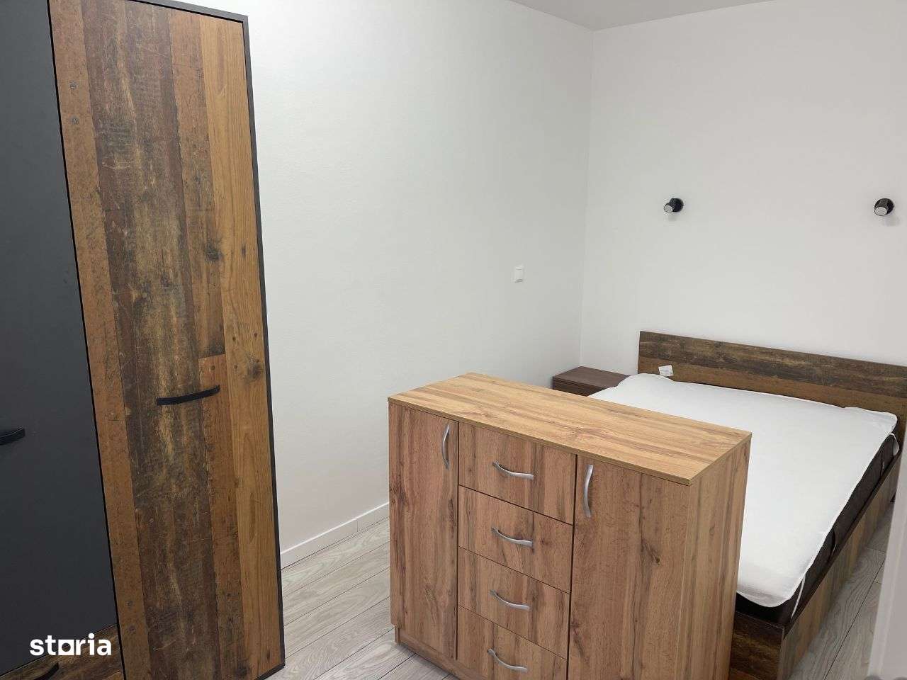 Chirie,Etaj 1,renovat,Zona Solidaritatii - Imagine principală: 5/9