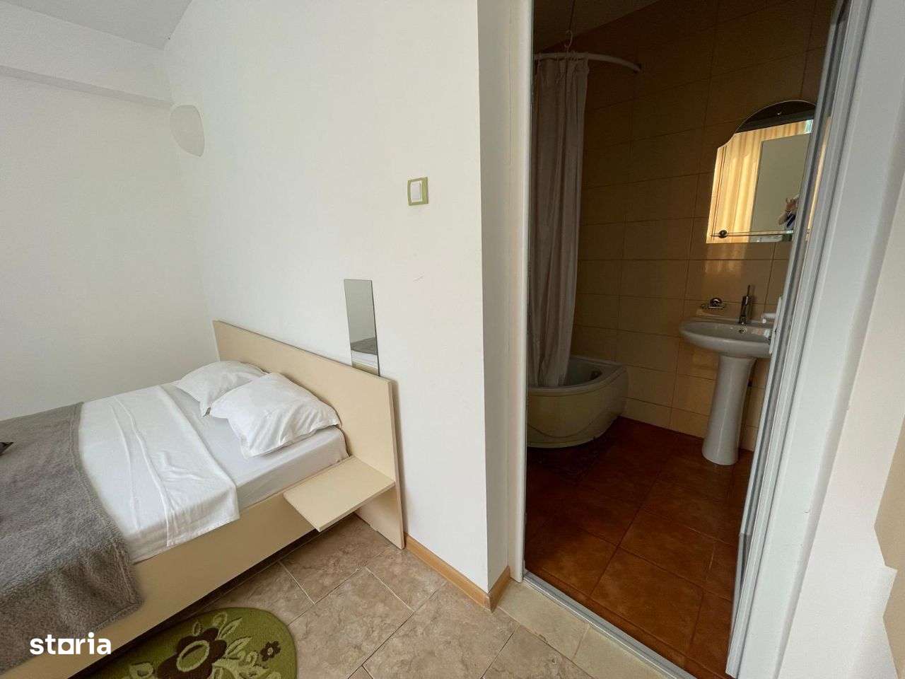 Vila Eforie Nord P+1+M 15 camere ultracentral - Imagine principală: 5/20