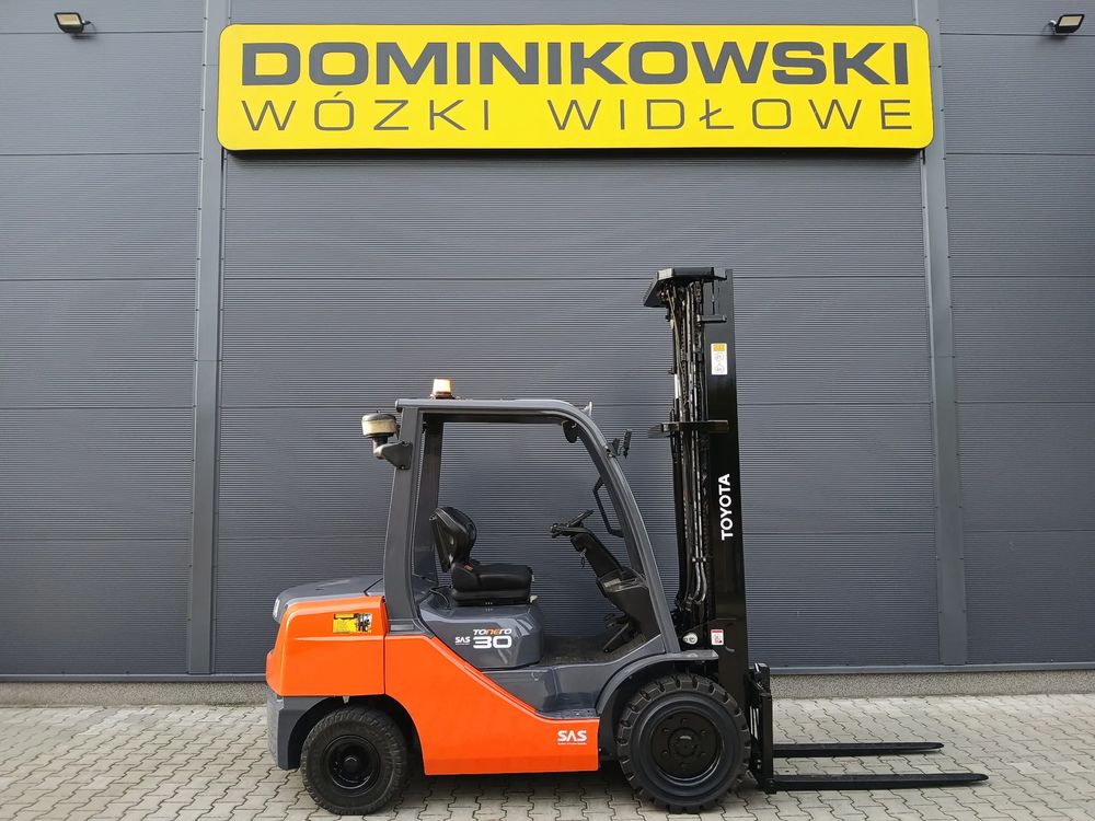 Toyota 02-8fdf30 2013