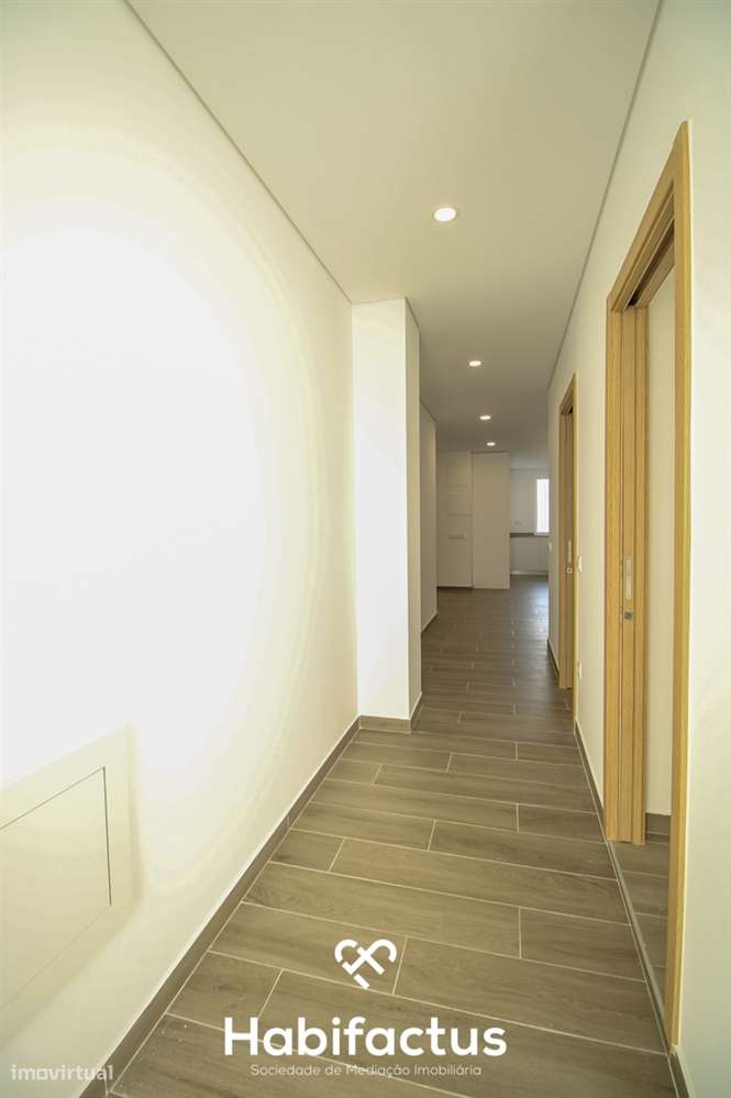 Apartamento T3 totalmente novo - Abraveses - Grande imagem: 4/14