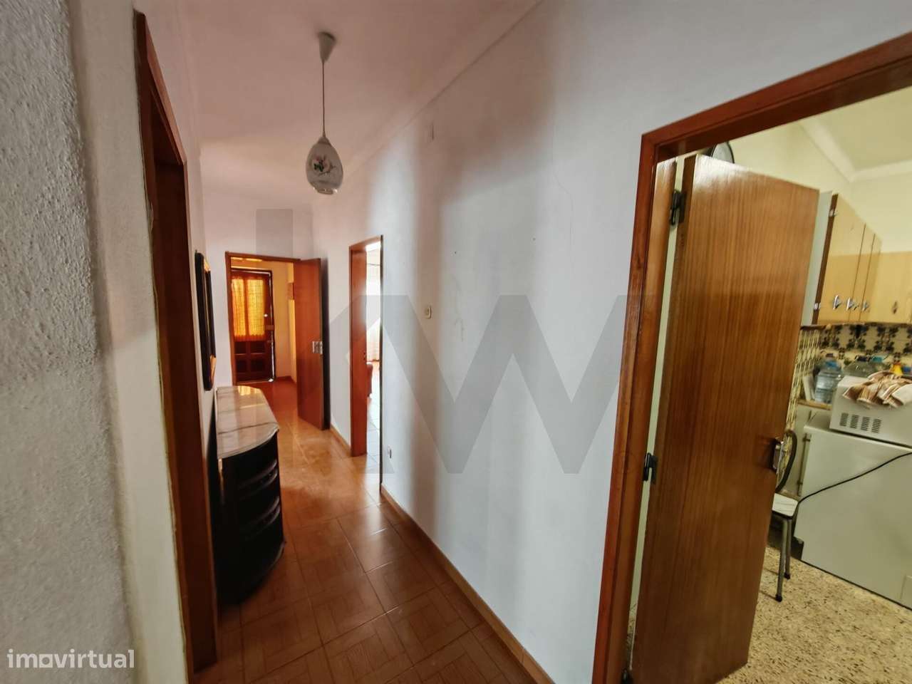 Moradia T3 no Tramagal, numa prestigiada localização da vila-12